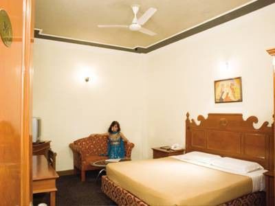 Hotel Nagpal Regency Ludhiana Esterno foto